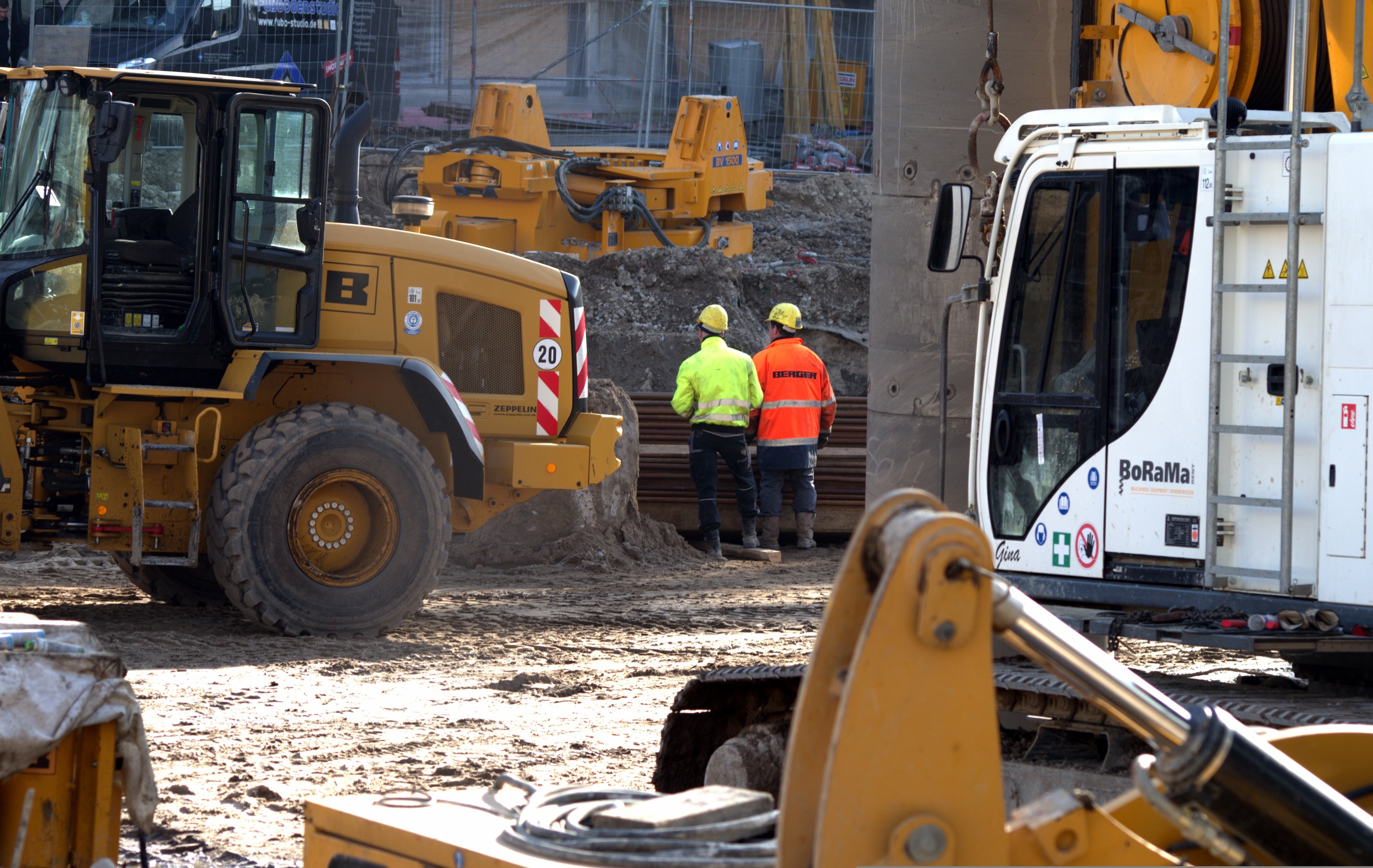 Excavadora en obra
